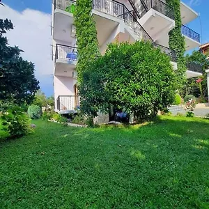 Green Apartments Apartment Ksamil