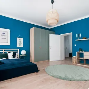 Stylish Self-check-in With 2 Bedrooms Apartment